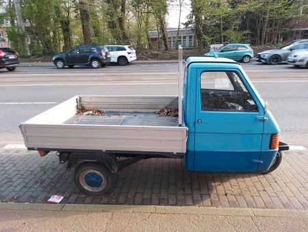 Piaggio APE 50 KASTEN E5 - DER-ROLLERHOF