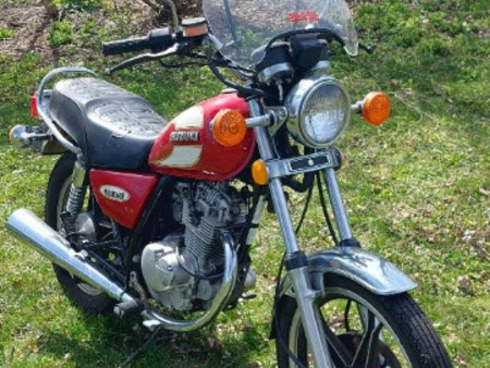 suzuki gn125 used – Search for your used motorcycle on the parking 