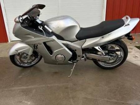 HONDA 2002-honda-cbr-1100-blackbird Used - the parking motorcycles